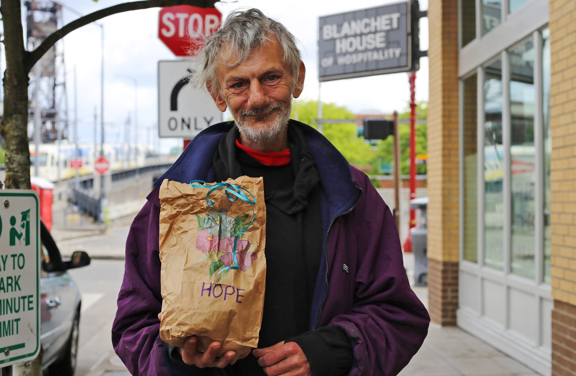 Sack Lunch Program Expands Meal Service During COVID-19