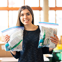 Volunteer to Make Care Kits on Thanksgiving