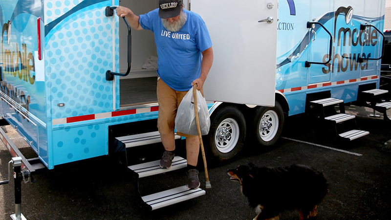 Mobile shower truck