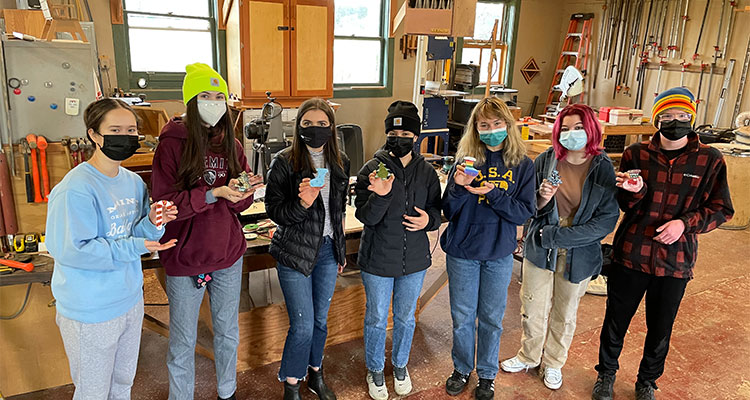 Student Ambassadors Visit Blanchet Farm